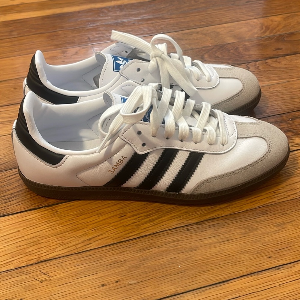 ADIDAS SAMBA OG WOMEN SIZE 7.5